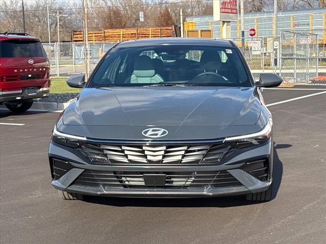 new 2025 Hyundai Elantra car, priced at $30,335