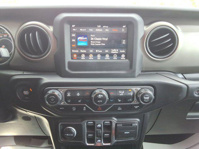 used 2021 Jeep Gladiator car, priced at $26,200