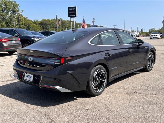 new 2024 Hyundai Sonata car, priced at $30,450