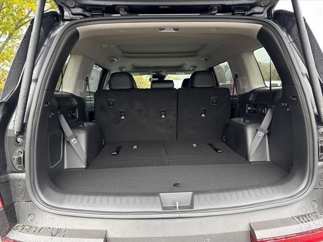 new 2025 Hyundai Santa Fe car, priced at $43,840