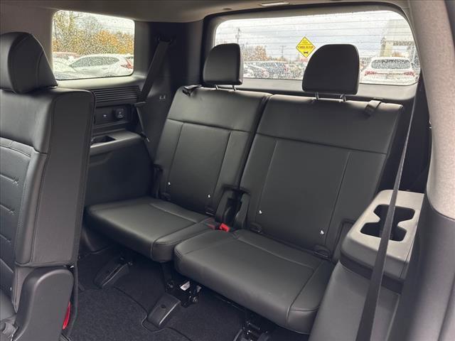 new 2025 Hyundai Santa Fe car, priced at $43,840