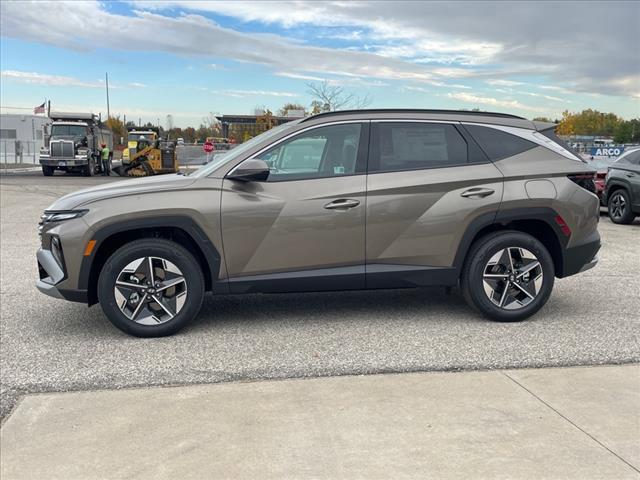 new 2025 Hyundai Tucson Hybrid car, priced at $38,240