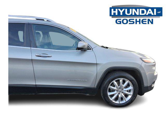used 2017 Jeep Cherokee car, priced at $10,891