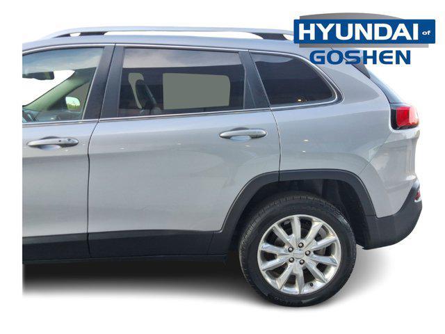 used 2017 Jeep Cherokee car, priced at $10,891