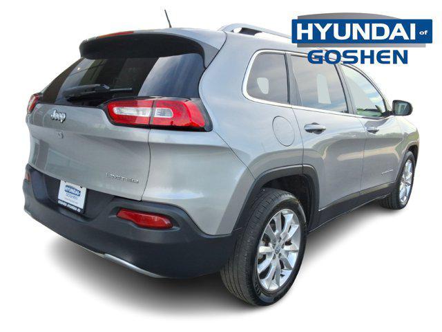 used 2017 Jeep Cherokee car, priced at $10,891