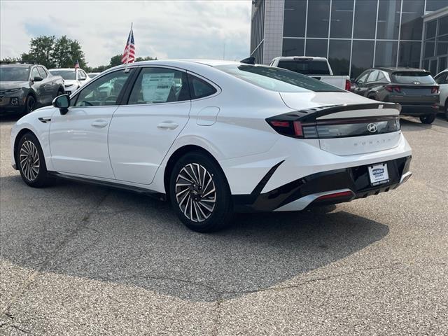 new 2024 Hyundai Sonata Hybrid car, priced at $32,005