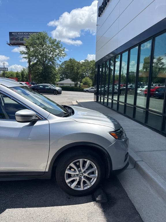 used 2020 Nissan Rogue car, priced at $14,997