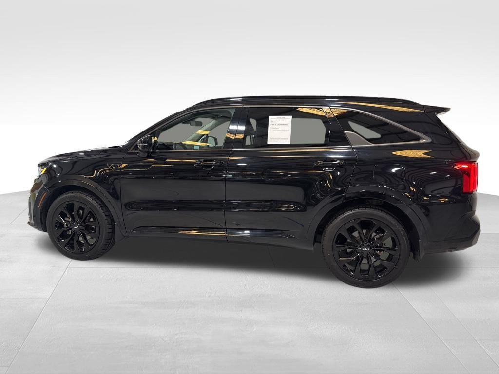 used 2022 Kia Sorento car, priced at $26,277