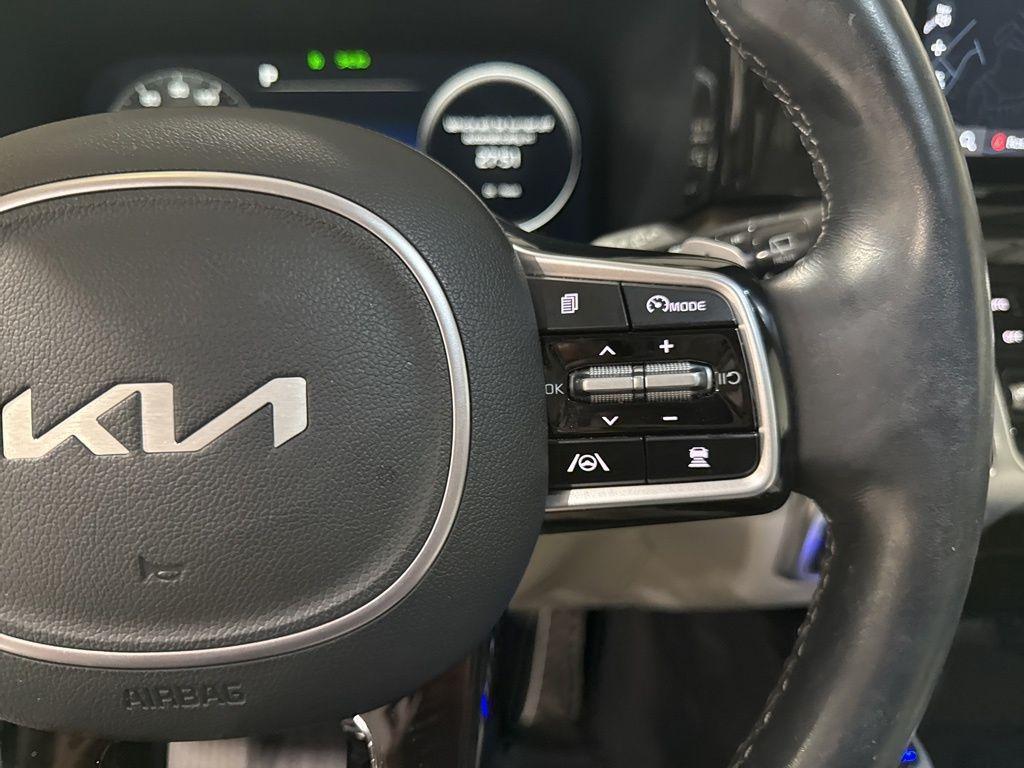 used 2022 Kia Sorento car, priced at $26,277