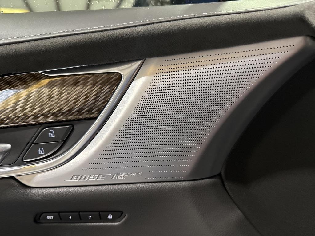 used 2023 Cadillac XT6 car, priced at $45,991