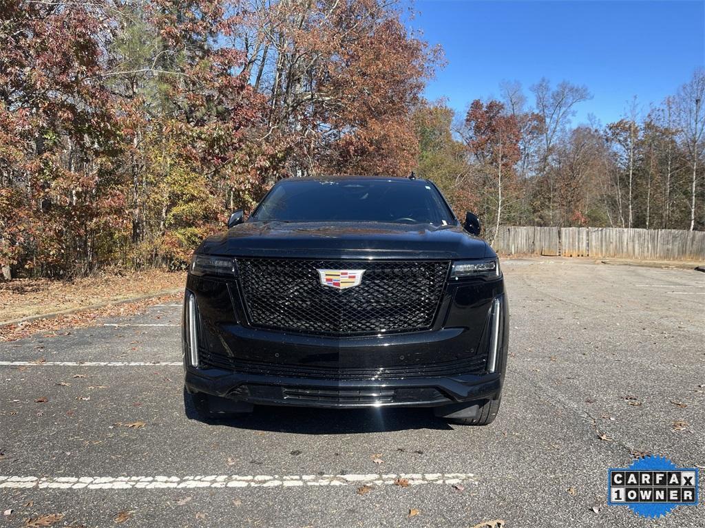 used 2021 Cadillac Escalade ESV car, priced at $65,991