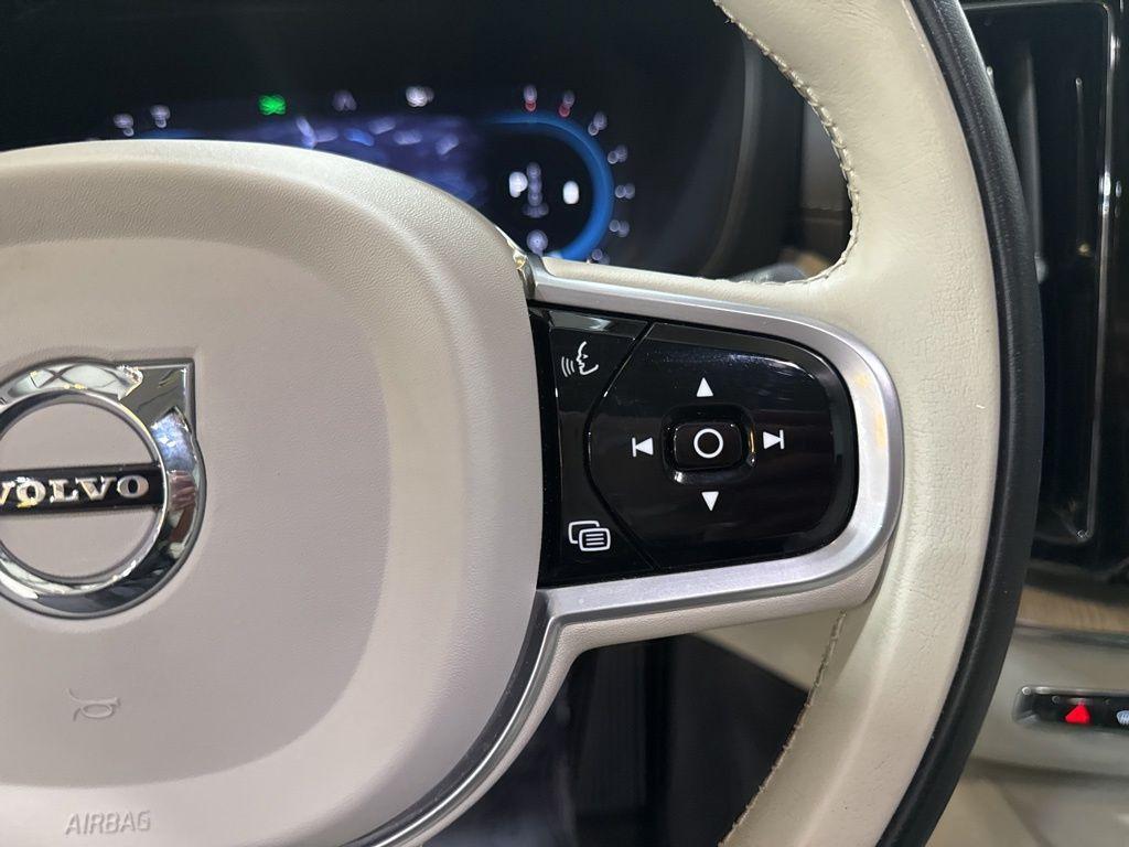 used 2022 Volvo XC60 car, priced at $30,697