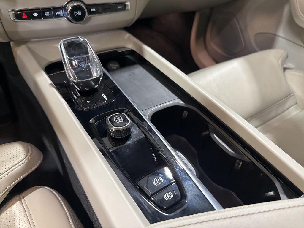used 2022 Volvo XC60 car, priced at $30,697