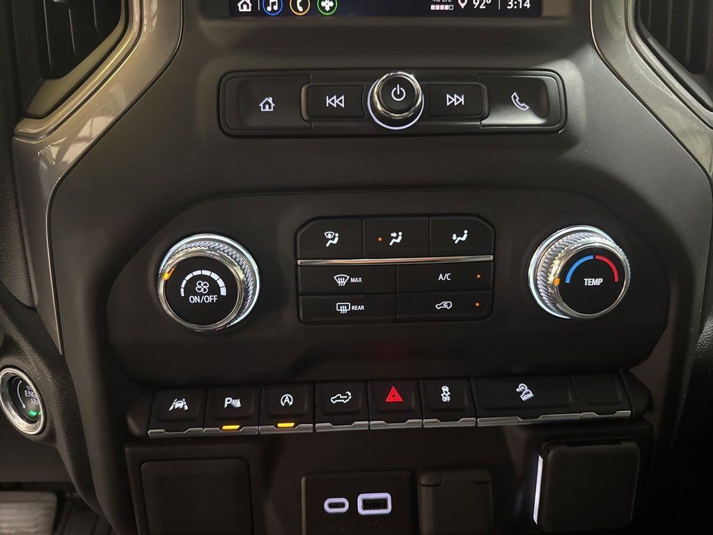 used 2025 GMC Sierra 1500 car, priced at $44,577