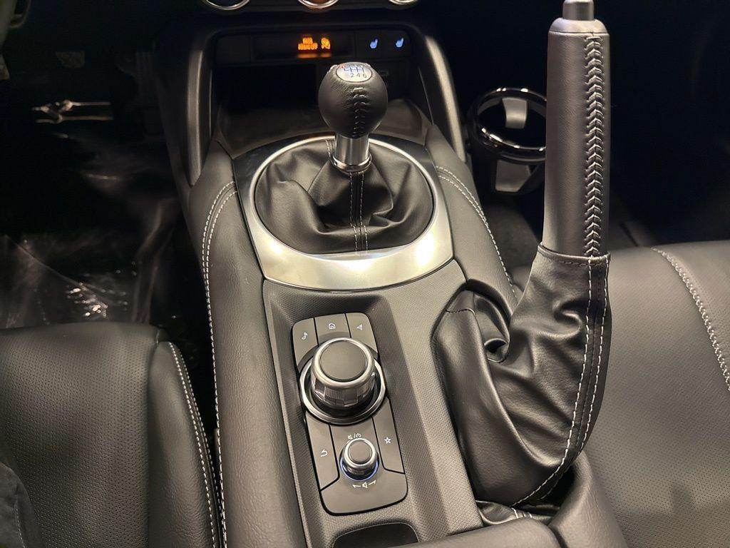 new 2025 Mazda MX-5 Miata car, priced at $33,566