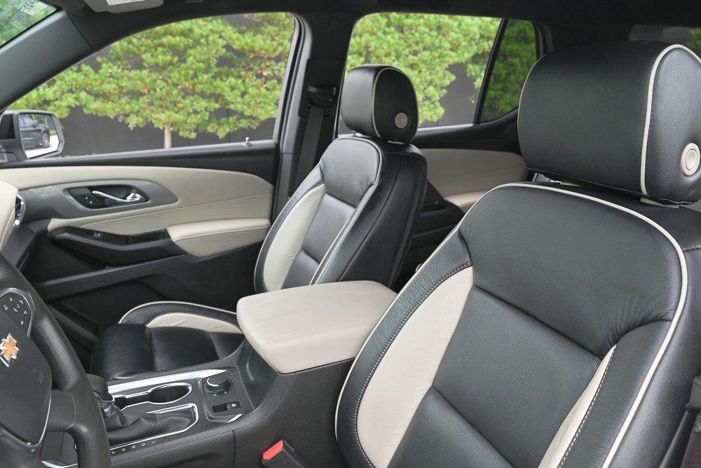 used 2023 Chevrolet Traverse car, priced at $28,991