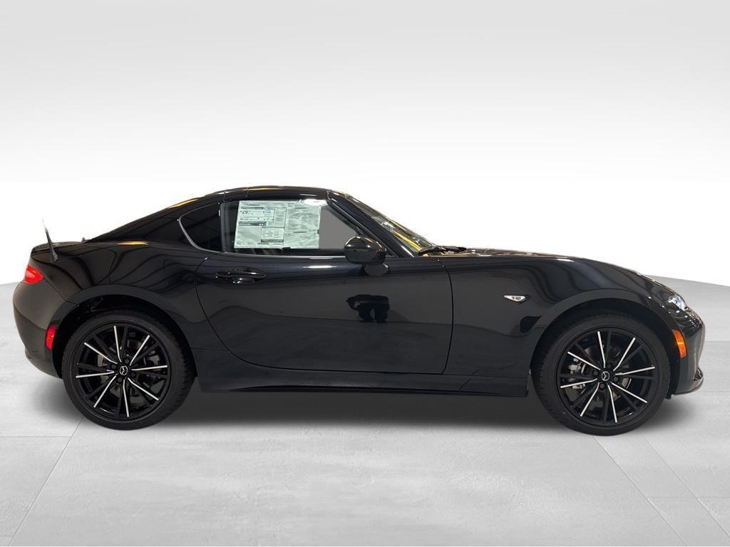 new 2025 Mazda MX-5 Miata RF car, priced at $39,466