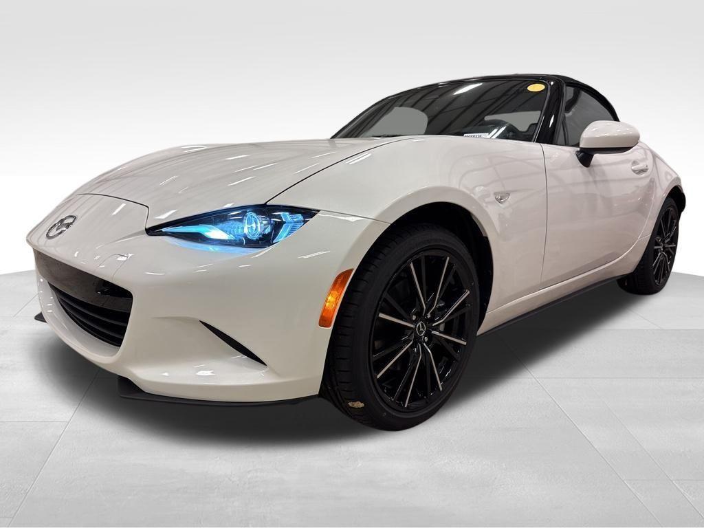 new 2025 Mazda MX-5 Miata car, priced at $33,512