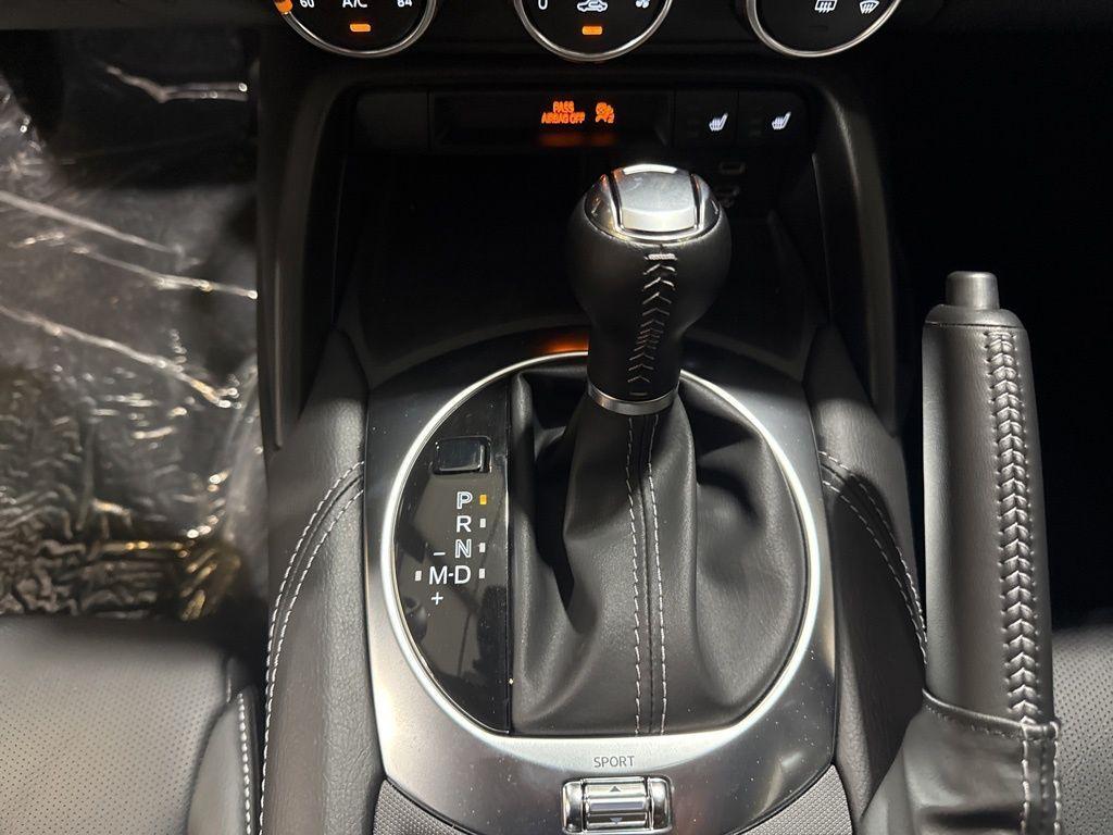 new 2025 Mazda MX-5 Miata car, priced at $33,426