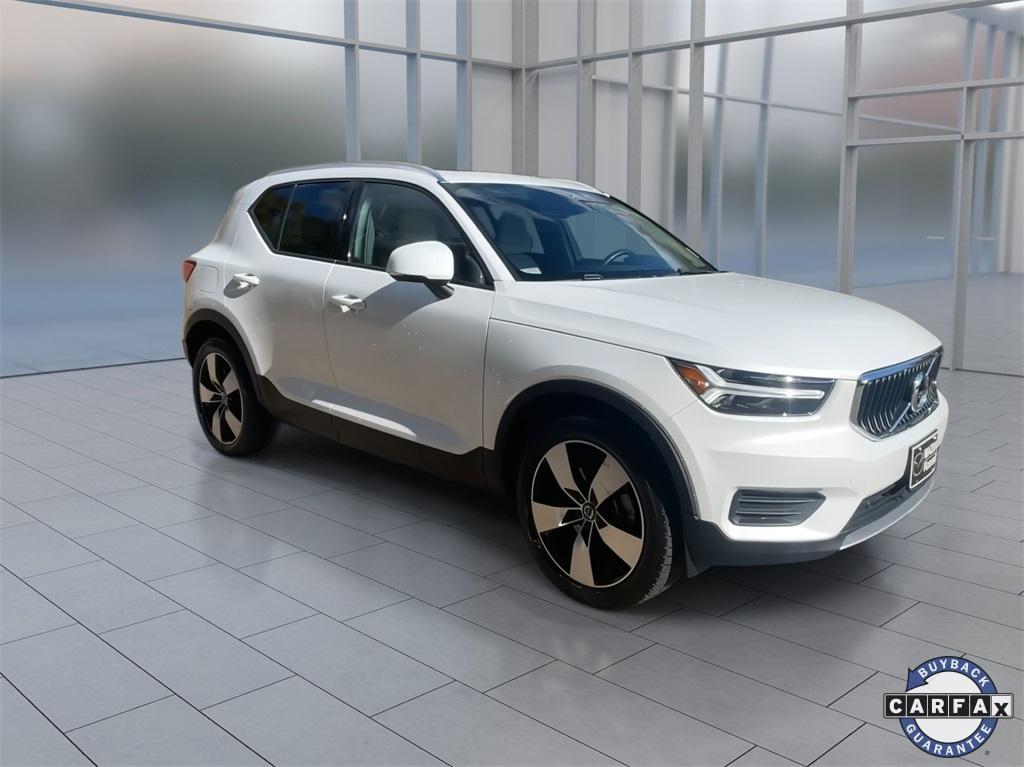 used 2022 Volvo XC40 car, priced at $26,991