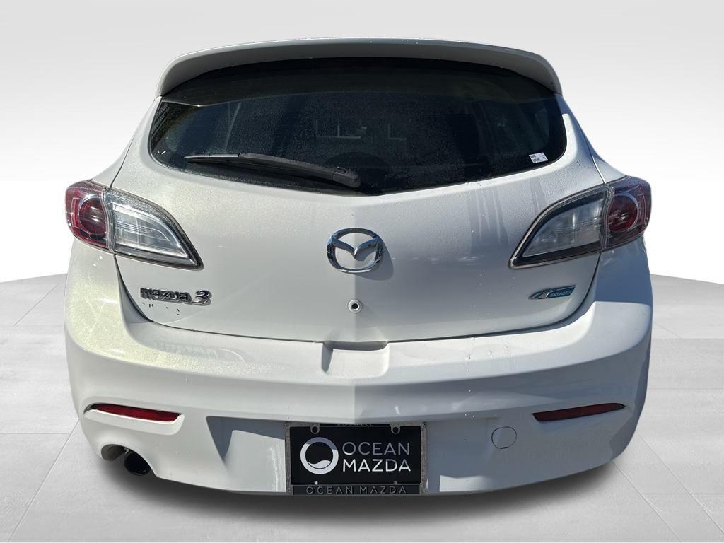 used 2012 Mazda Mazda3 car, priced at $5,977
