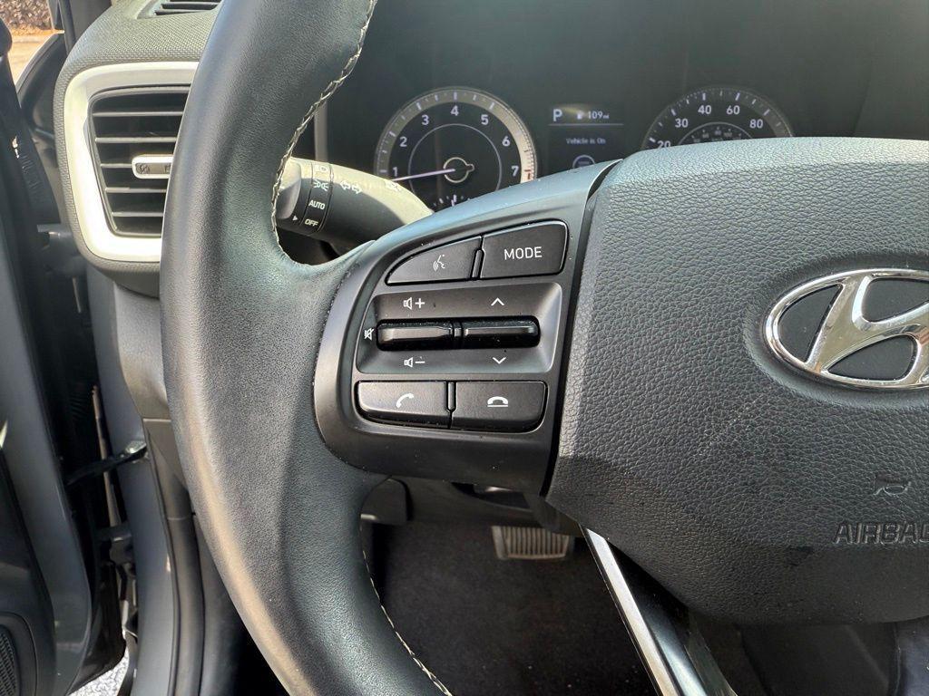 used 2022 Hyundai Venue car, priced at $17,677