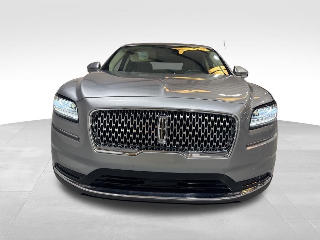 used 2022 Lincoln Nautilus car, priced at $28,000