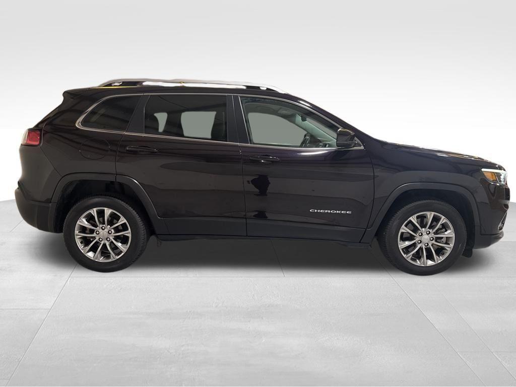 used 2021 Jeep Cherokee car, priced at $19,177