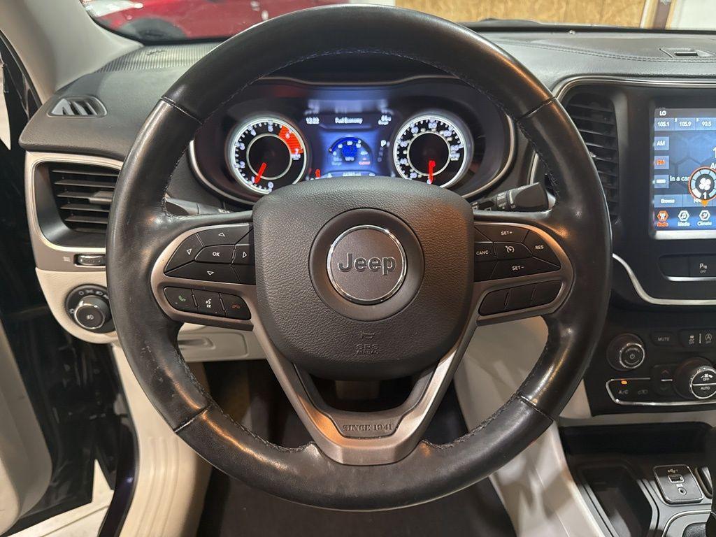 used 2021 Jeep Cherokee car, priced at $19,177