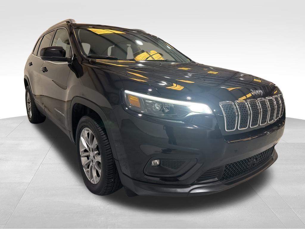 used 2021 Jeep Cherokee car, priced at $19,177