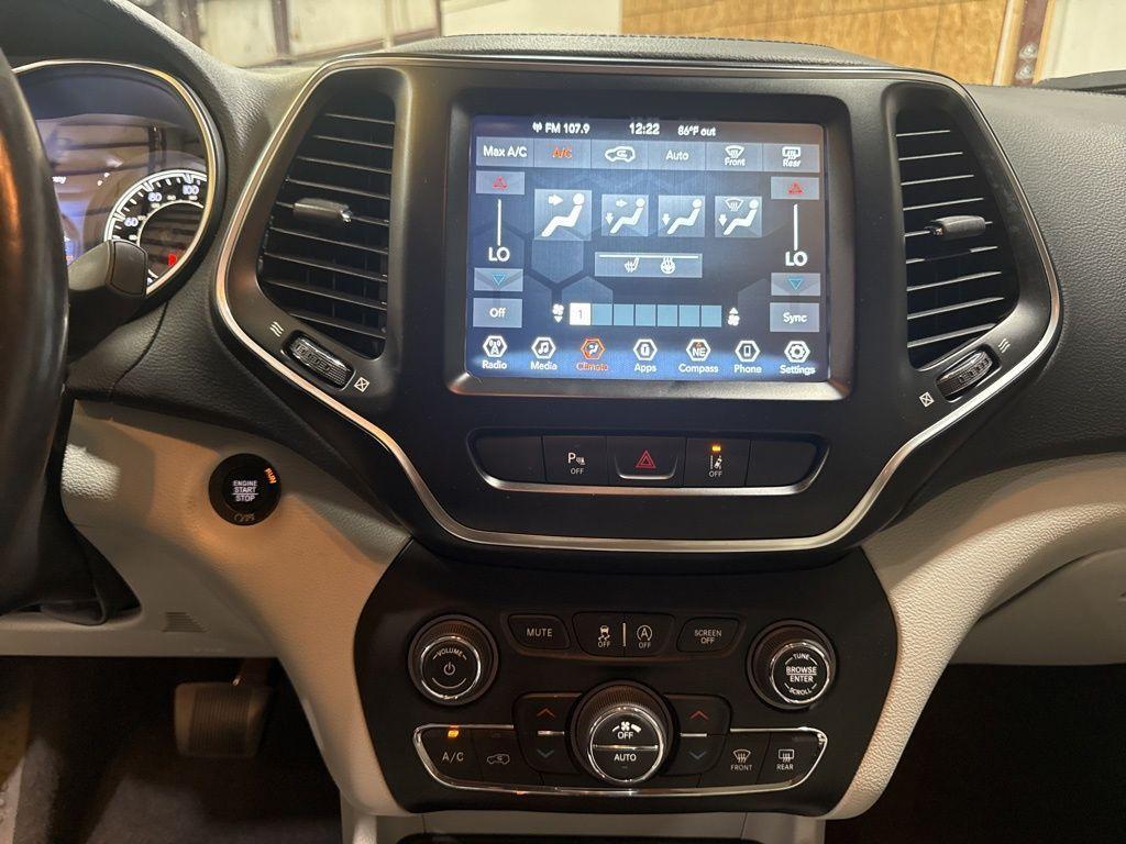 used 2021 Jeep Cherokee car, priced at $19,177