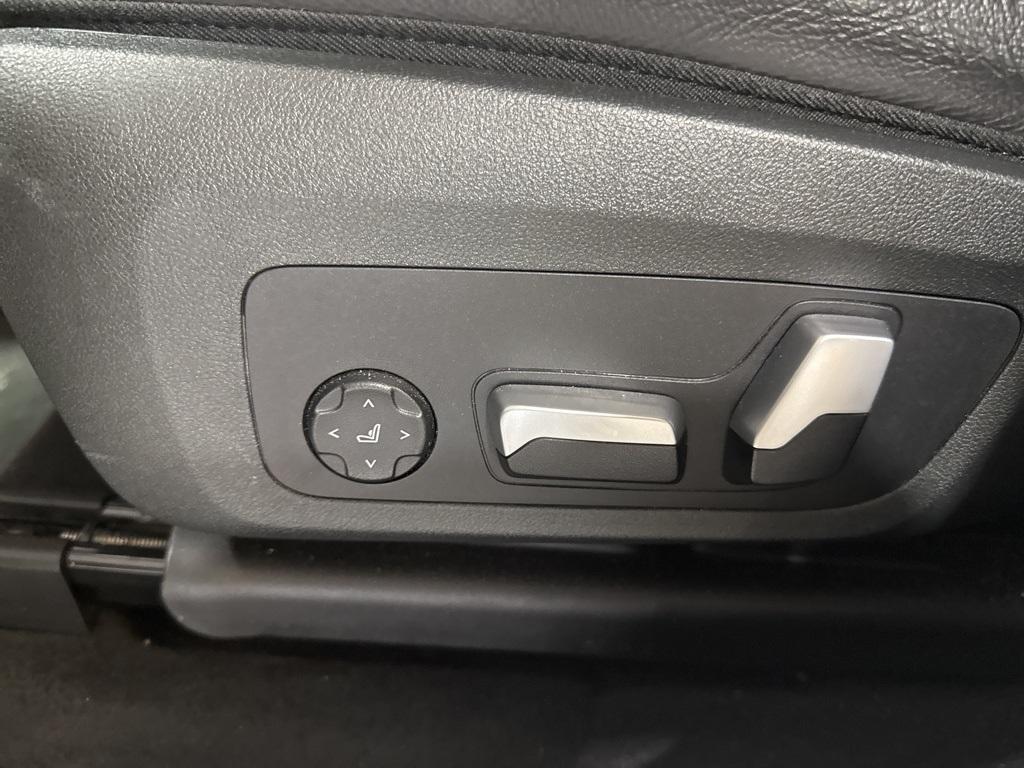 used 2024 BMW X3 car, priced at $33,291