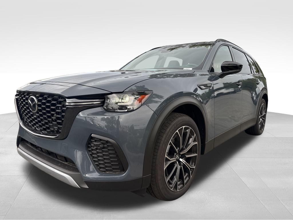 new 2025 Mazda CX-70 PHEV car, priced at $53,671