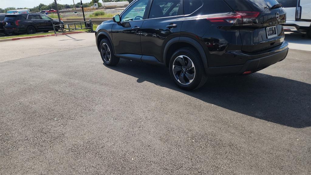 used 2024 Nissan Rogue car, priced at $20,295