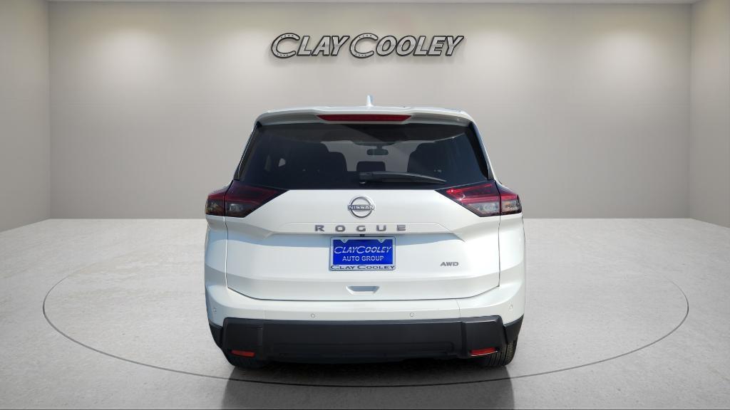 used 2025 Nissan Rogue car, priced at $24,599