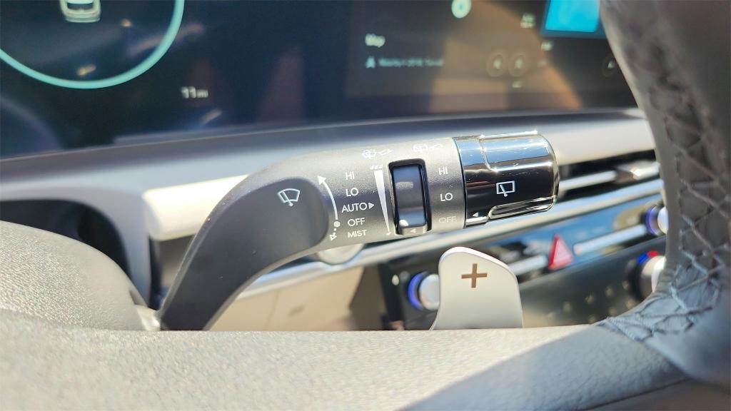 new 2026 Hyundai TUCSON Hybrid car, priced at $42,475