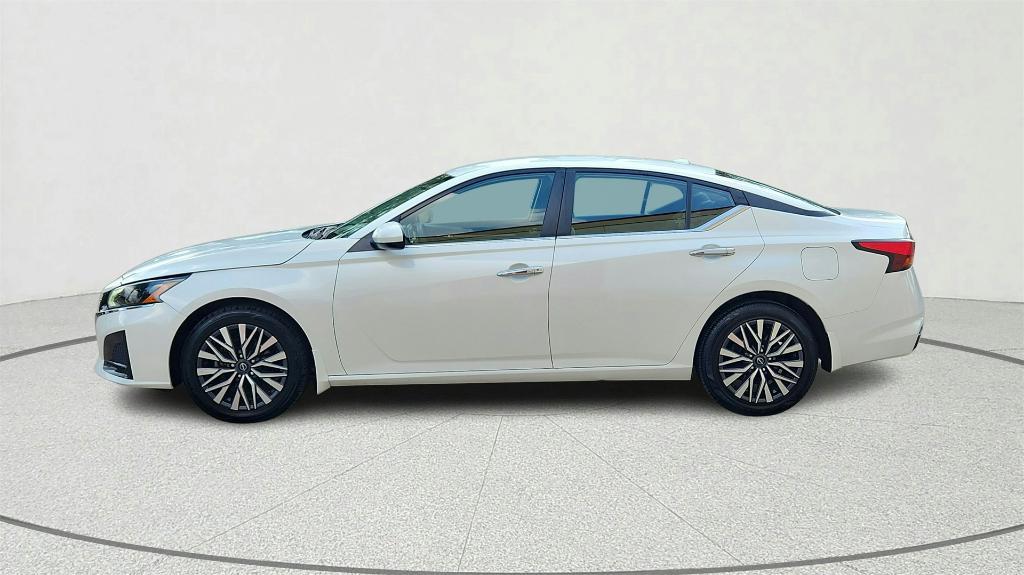 used 2024 Nissan Altima car, priced at $18,095