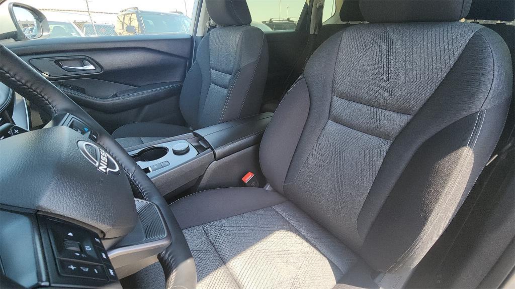 used 2025 Nissan Rogue car, priced at $26,995