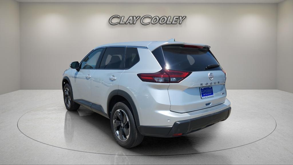 used 2025 Nissan Rogue car, priced at $26,995