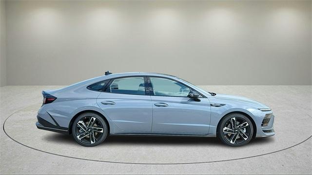 new 2024 Hyundai Sonata car, priced at $36,527