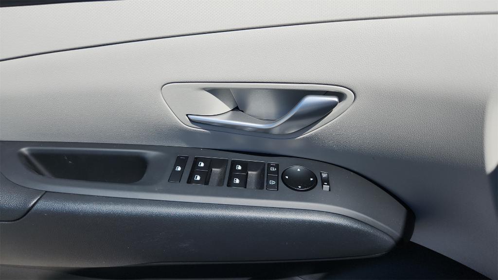 used 2025 Hyundai Tucson car, priced at $28,995
