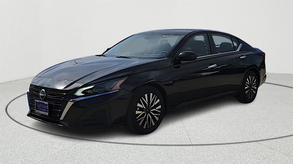 used 2024 Nissan Altima car, priced at $18,095