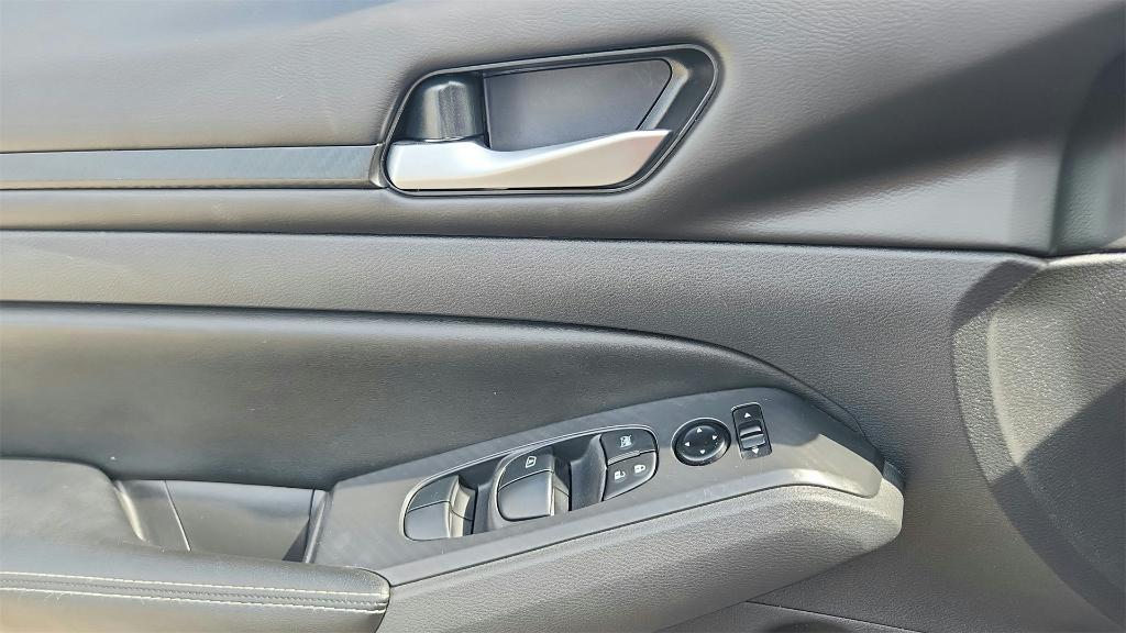 used 2024 Nissan Altima car, priced at $18,095