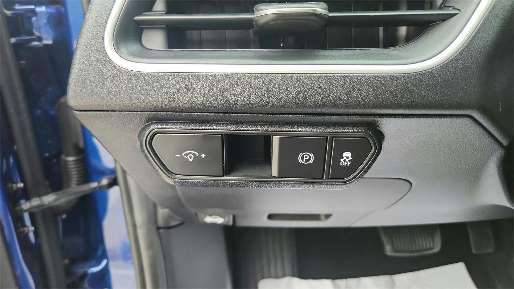 used 2025 Kia K4 car, priced at $20,595