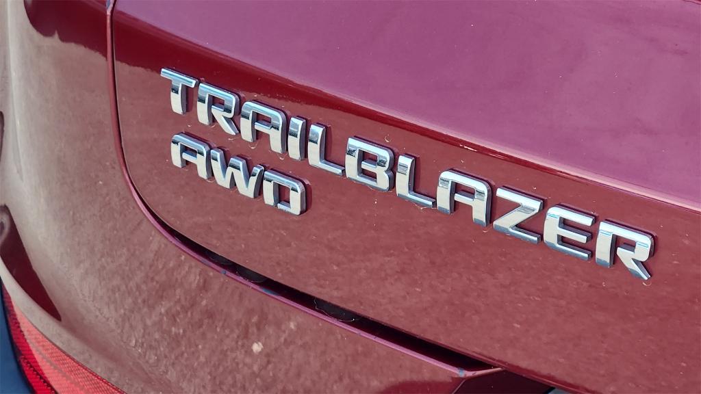 used 2024 Chevrolet TrailBlazer car, priced at $22,995