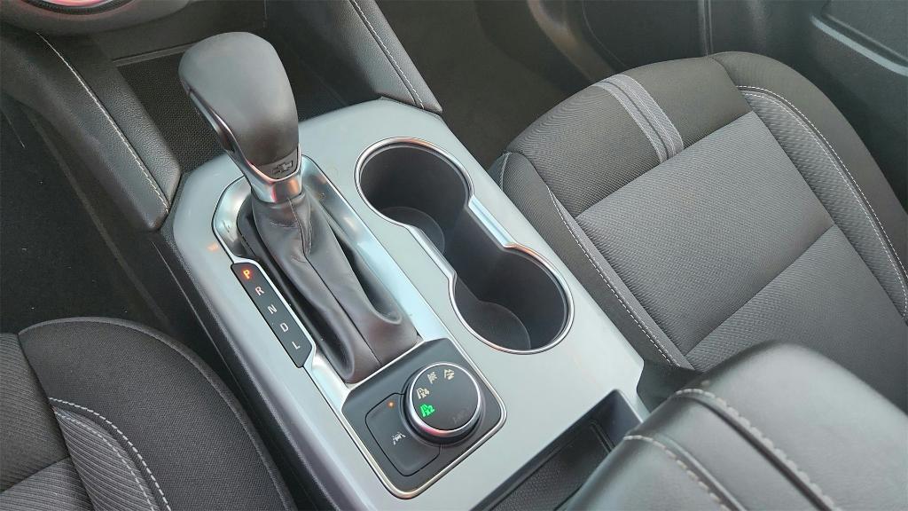 used 2025 Chevrolet Blazer car, priced at $31,995