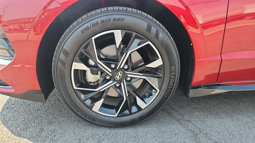 used 2025 Hyundai Sonata car, priced at $23,495