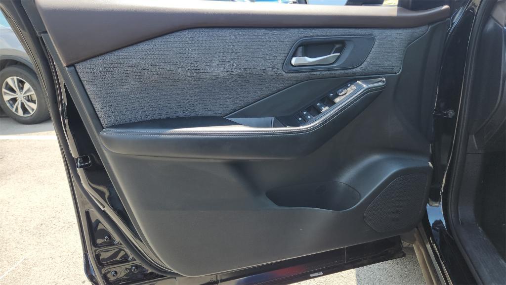 used 2023 Nissan Rogue car, priced at $22,995