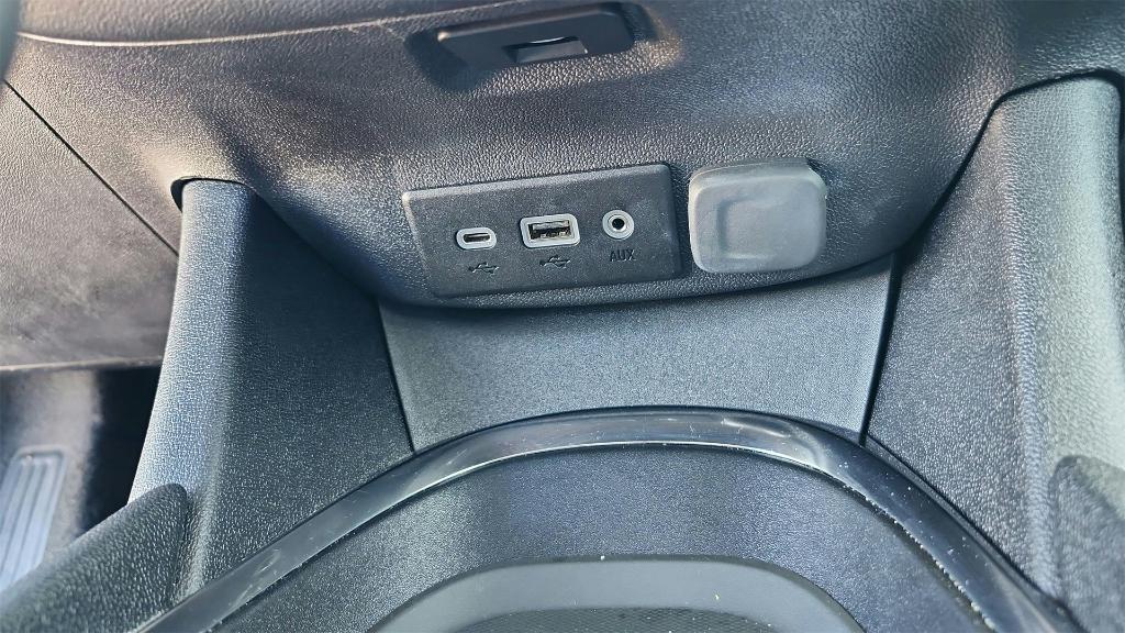 used 2024 Chevrolet Malibu car, priced at $17,895