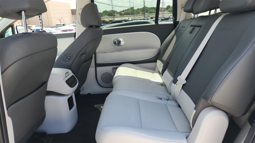 new 2026 Hyundai IONIQ 9 car, priced at $65,035